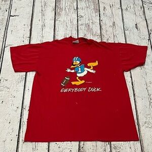 Vintage 1980s Everybody Duck Cartoon Football 80s Crewneck Tee Top Shirt